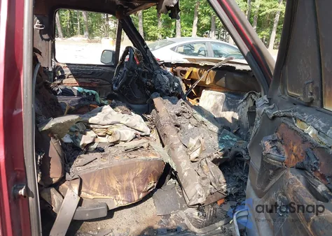 1996 Ford F150 from USA, damaged, VIN 1FTEF14N1TLA06585